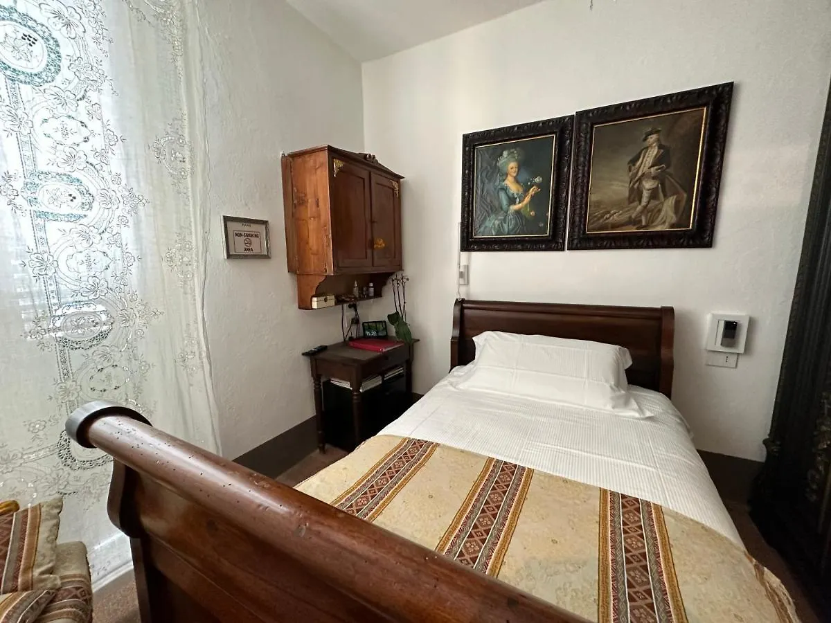 Domus Socolatae Residenza D'Epoca Charming B&B - Adults Only Follonica Bed & Breakfast