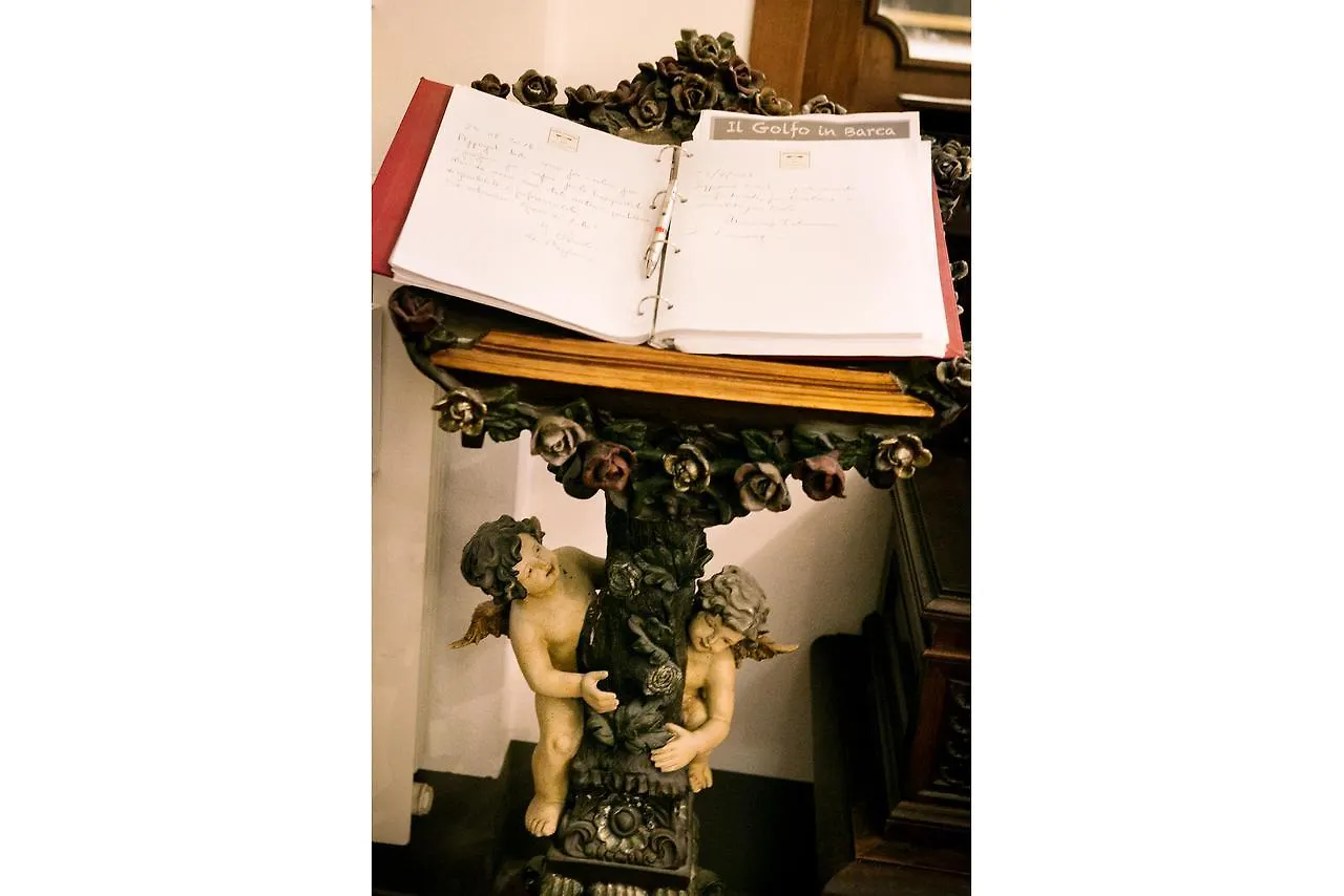 Domus Socolatae Residenza D'Epoca Charming B&B - Adults Only Follonica 3*,