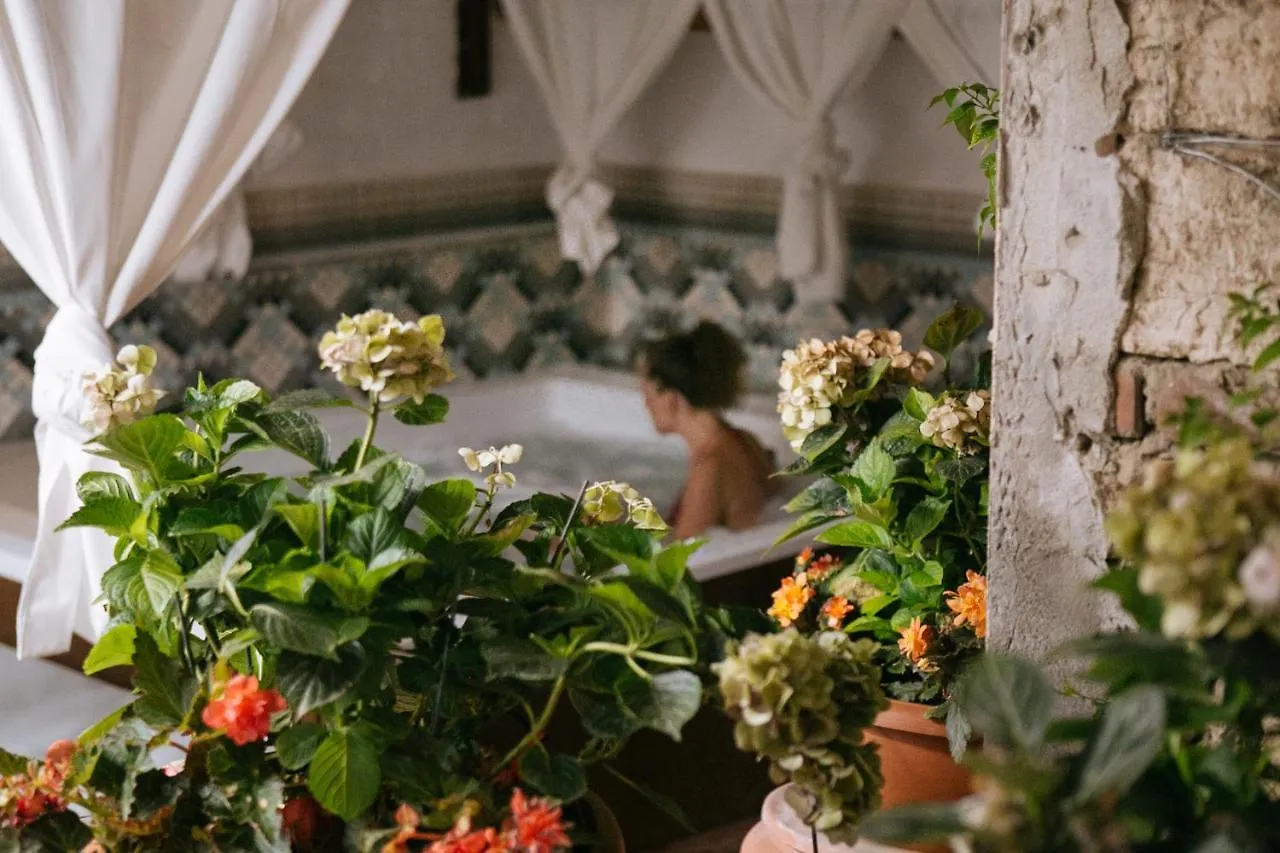 Domus Socolatae Residenza D'Epoca Charming B&B - Adults Only Follonica